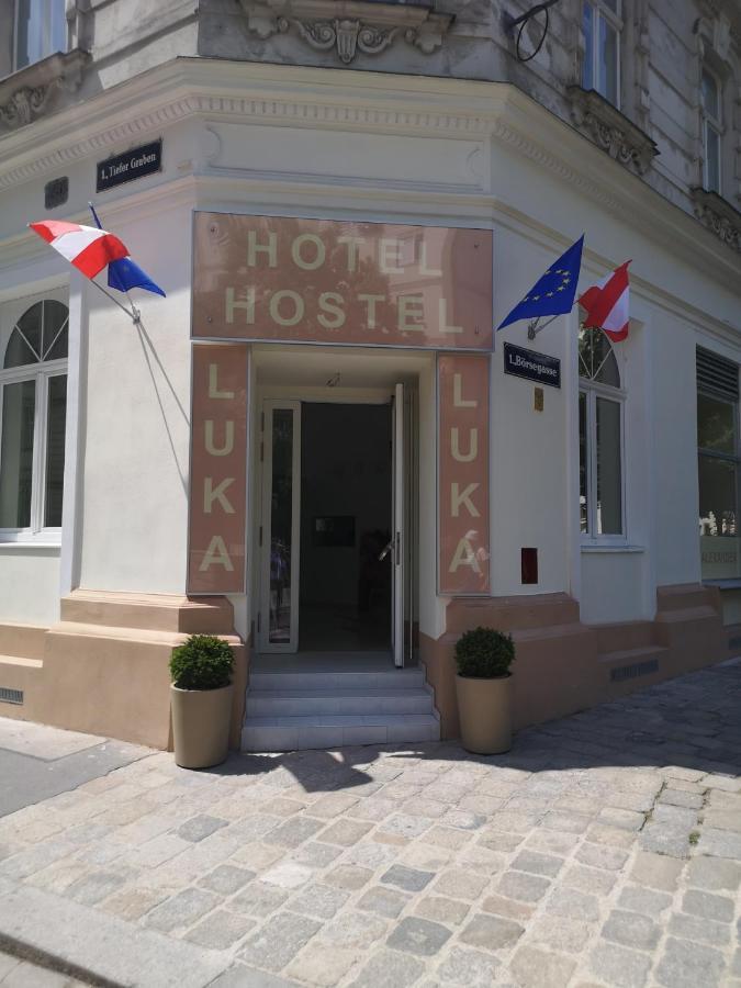 Ch-Hotel Luka Budget Vienne Extérieur photo