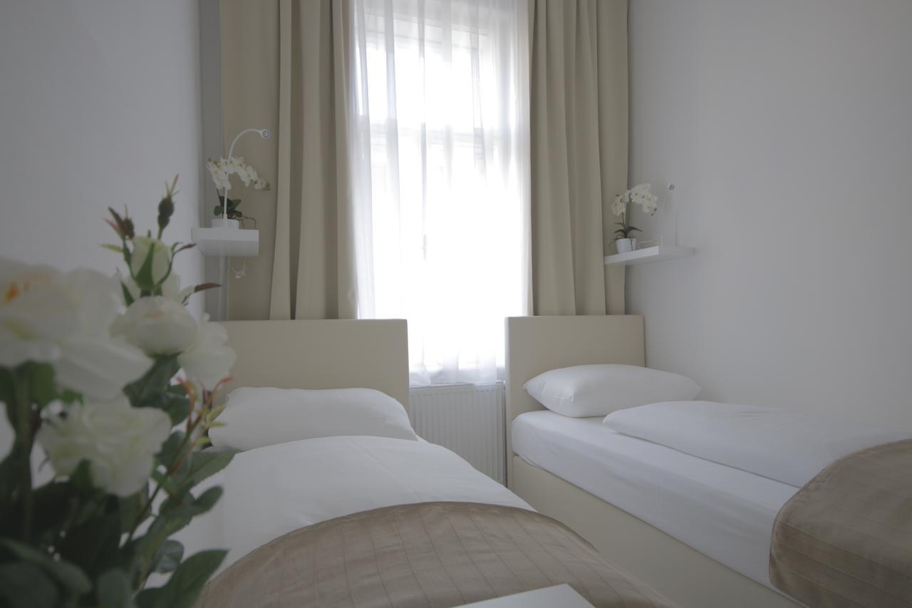 Ch-Hotel Luka Budget Vienne Extérieur photo